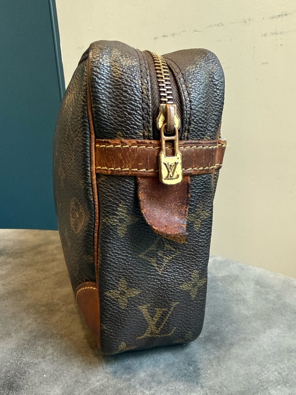 Louis Vuitton Vintage Brown Monogram Canvas Pouch - Picture 9 of 12